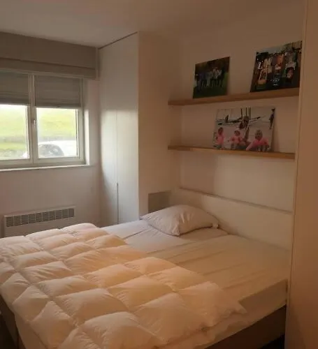 Apartment Gray D'albion 001