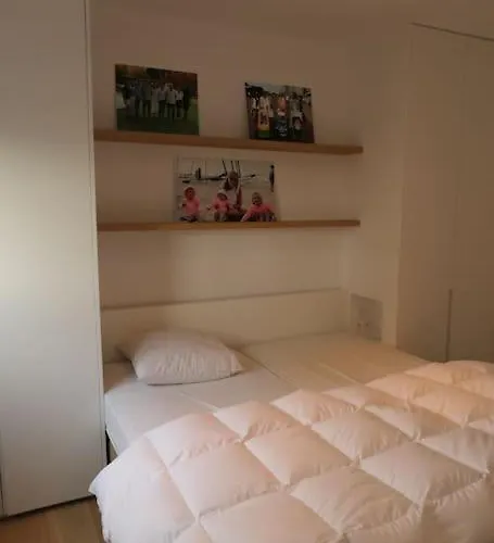 Apartment Gray D'albion 001